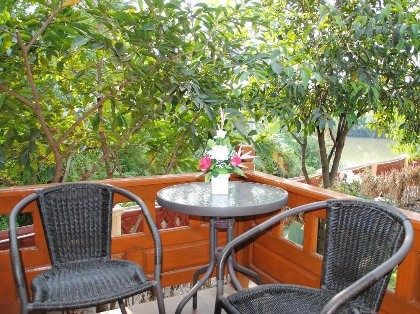 Jaroenrat Resort Szamutszongkhram Kültér fotó